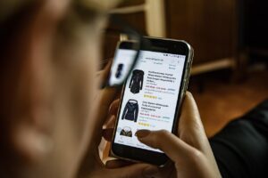 Come risparmiare sullo shopping online