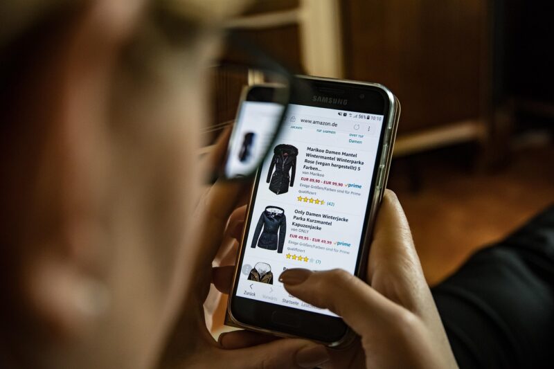 Come risparmiare sullo shopping online