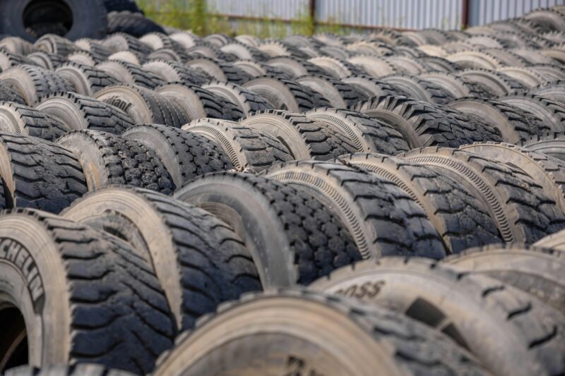 Acquistare pneumatici usati conviene?